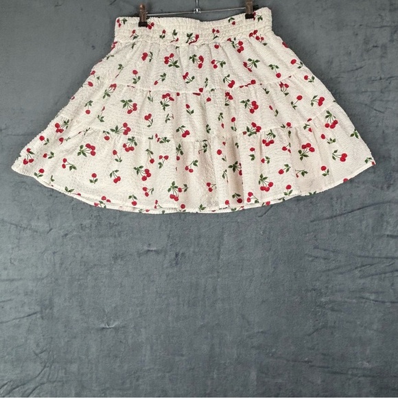 English Factory sz M Cherry Print voluminous Mini Skirt Smocked Tiered - Picture 3 of 9